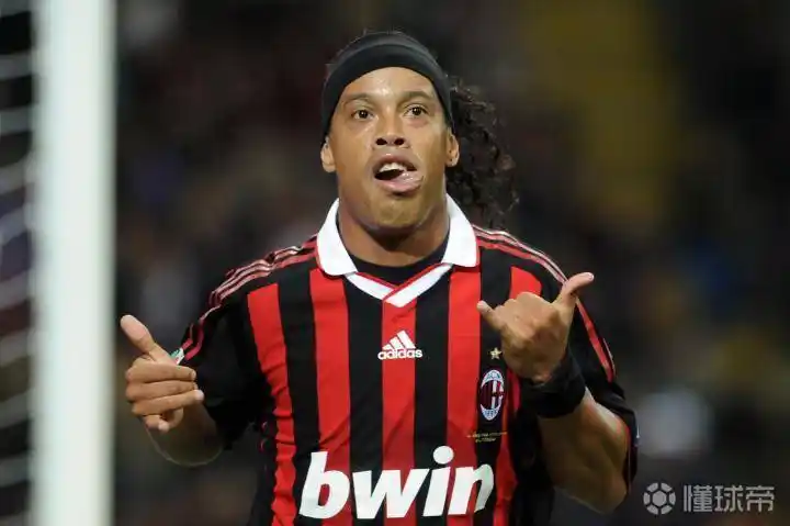 这位备受瞩 这位备受瞩